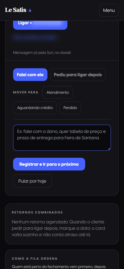 A fila do CRM aberta no celular